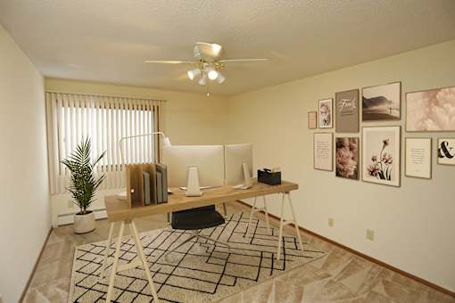 PlymouthPointeApartmentsPlymouthMNWorkFromHomeSpaces