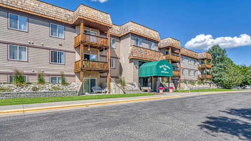 the building where the apartment is located