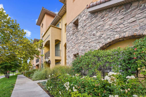 Walking Path at Siena Villas Apartments, Orem, Utah