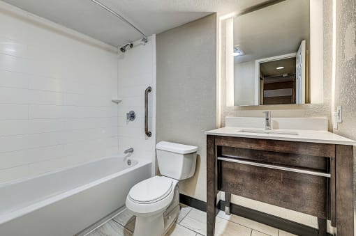 af two story bedroom bathroom