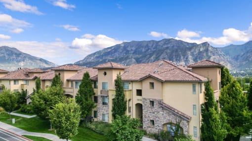 Exterior View at Siena Villas Apartments, Orem