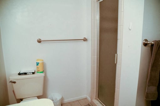 2x1 - Shared Room Basement