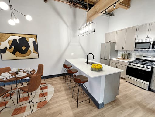 Kitchen & Dining Room