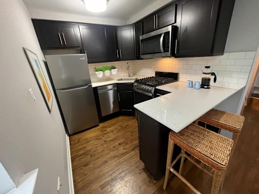 Oakdale Terrace One Bedroom Kitchen