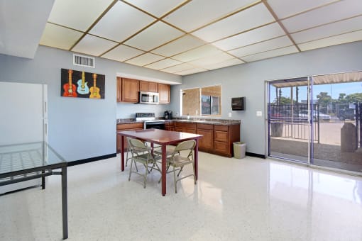 Clubhouse Kitchen