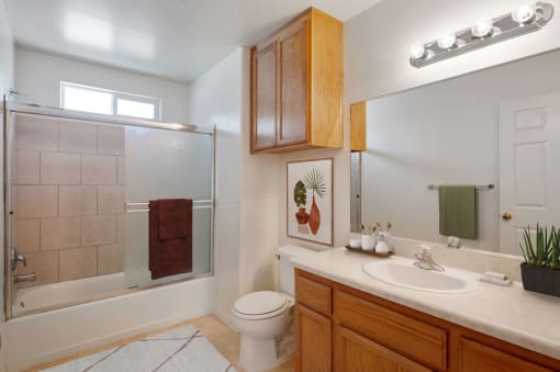 Luxurious Bathroom at Tyner Ranch Townhomes, Bakersfield, CA, 93307