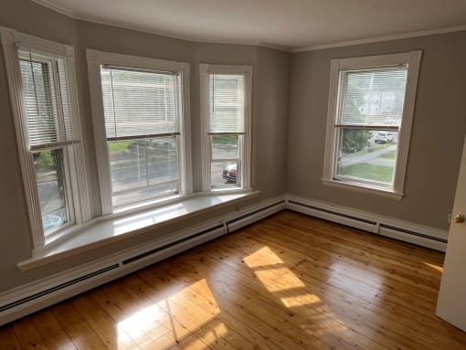 119 Main Unit 3