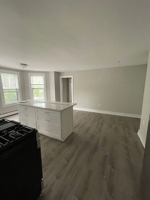 37-04 Maple Ave