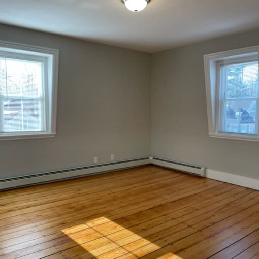 128 Main Unit 6
