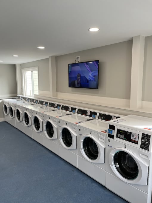 Yarmouth Pointe Laundry Room