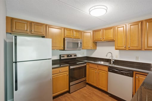 Taymil Andover Place Kitchen