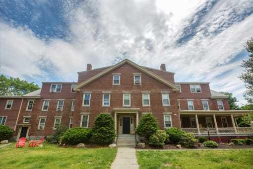 Taymil Argyle Street Apartment Homes Building Exterior