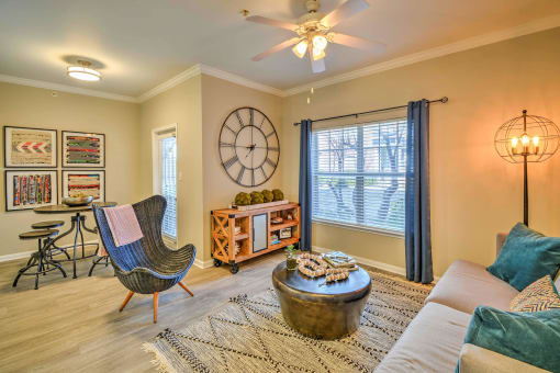 Living Room at The Atlantic Station, Ft Worth