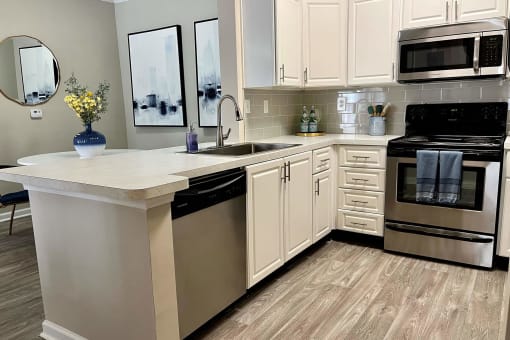 Kitchen at The Atlantic River West, Georgia
