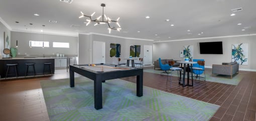 Resident Lounge at The Atlantic Grand Oaks, Texas