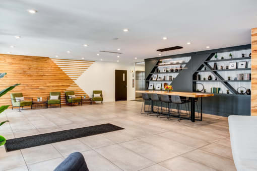 400 Rose Lobby with Seating