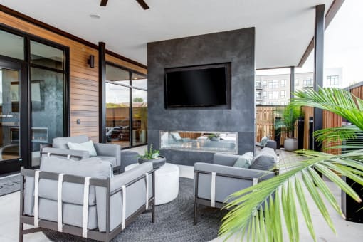 400 Rose Outdoor Lounge with Fireplace and Seating