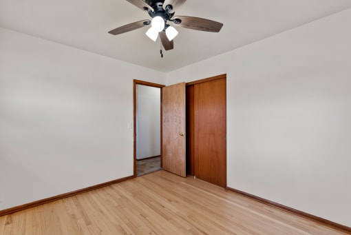 Townhomes of Cudahy Master Bedroom