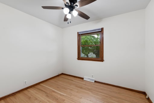 Townhomes of Cudahy 3rd Bedroom
