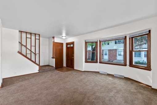 Townhomes of Cudahy Living Room