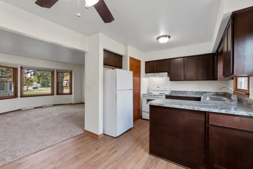 Townhomes of Cudahy Kitchen