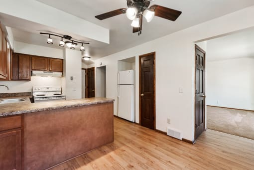Mohawk Townhomes Kitchen