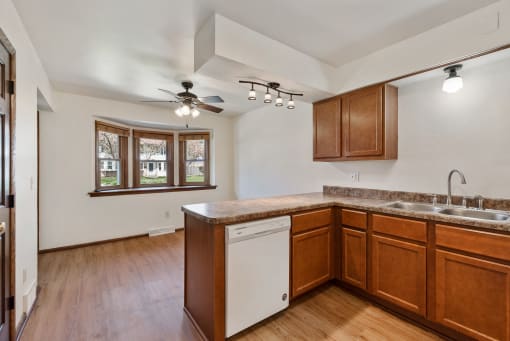 Mohawk Townhomes Kitchen