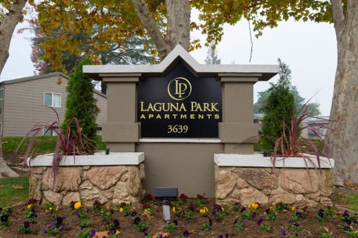 Laguna Park Landmarker Sign