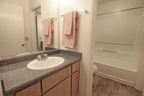 Model - Bathroom(2)