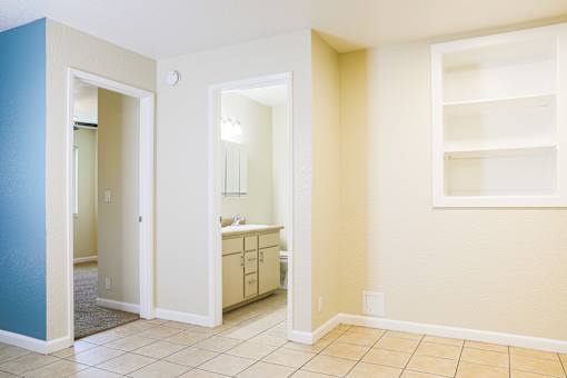 Bathroom View at Creekview Homes, California, 95928