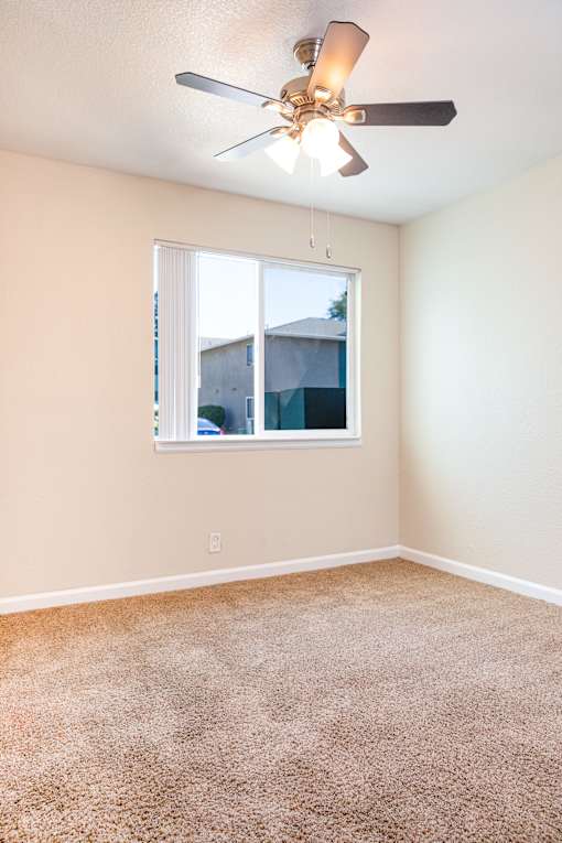 Ceiling Fan at Creekview Homes, Chico, CA, 95928