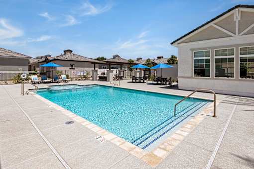 the preserve at ballantyne commons resort style swimming pool at Zora Encanto, Phoenix, AZ