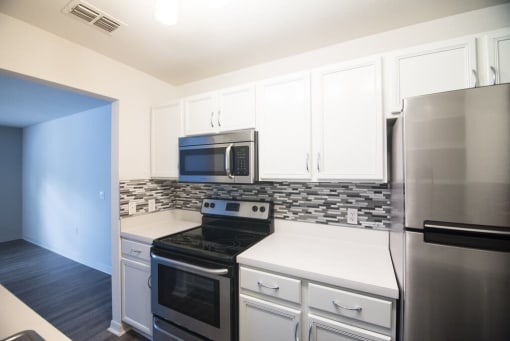 15_p1409681_Woodland_Heights_Apartments_1_PhotoGallery