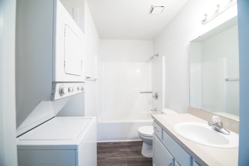 17_p1409681_Woodland_Heights_Apartments_1_PhotoGallery