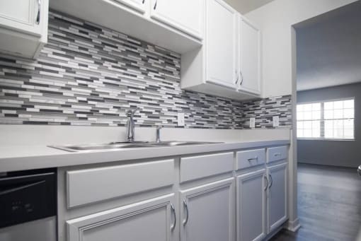 19_p1409681_Woodland_Heights_Apartments_1_PhotoGallery