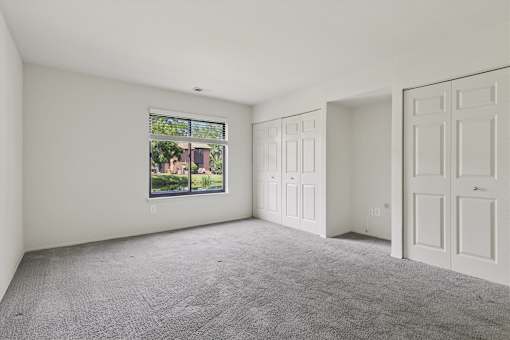 Empty Room with Carpeted Floor at The Lakes, Allentown, Pennsylvania
