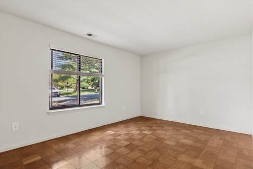 Room with Large Window at The Lakes, Allentown, PA, 18104