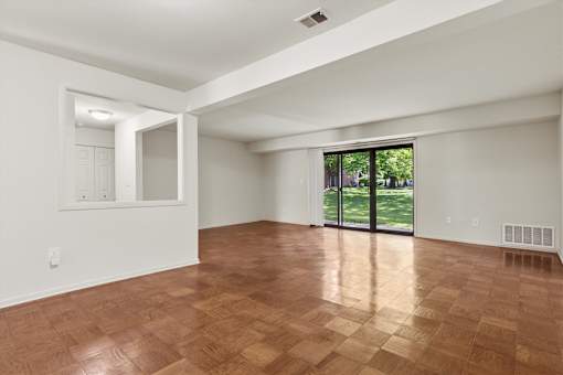 Room with brown floor at The Lakes, Allentown, Pennsylvania