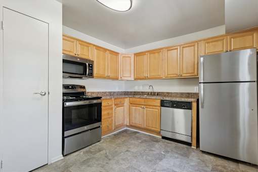 Kitchen with Stove top oven at The Lakes, Allentown, PA