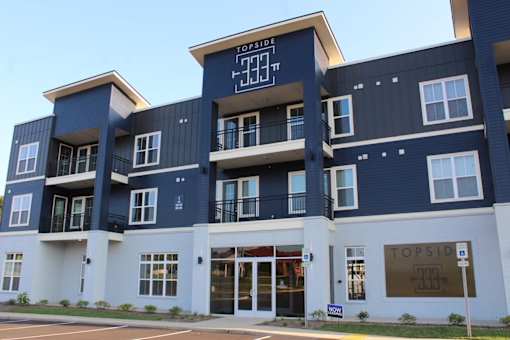 the building in which the hotel is located