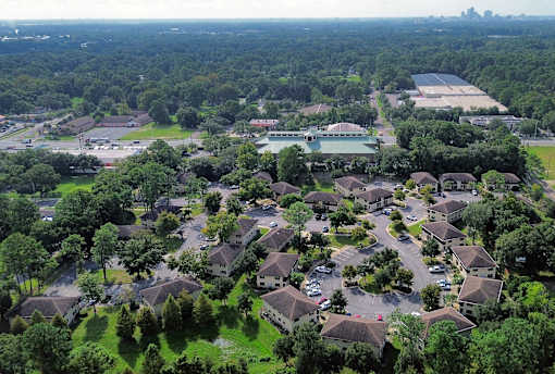 Pine Hill is nestled in the northside neighborhood of Jacksonville