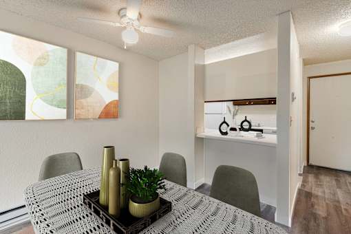 the preserve at ballantyne commons apartment dining room and kitchen at Eagles Landing Apartments, Everett, 98204