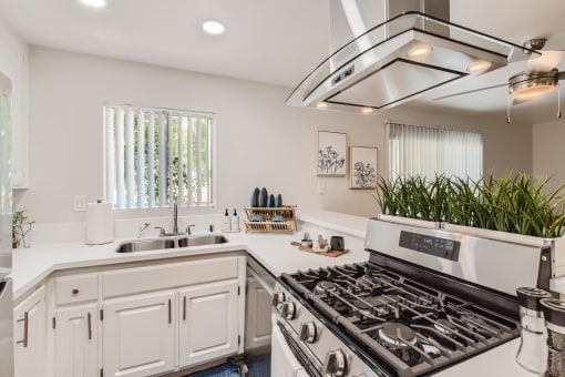 Electric Range In Kitchen at Carmel at the Colony, Ontario, CA, 91761