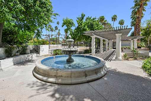 Gorgeous fountain in the center of Cielo community courtyard