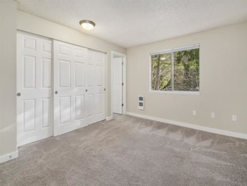 Large Master with Wall to Wall Closet Space