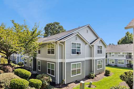 Reflections at Hidden Creek Apartments - Keizer, Oregon