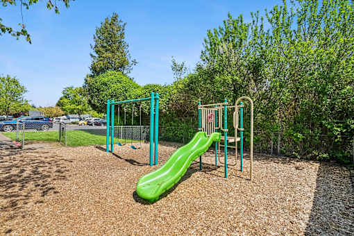 Bristol Court Play Area