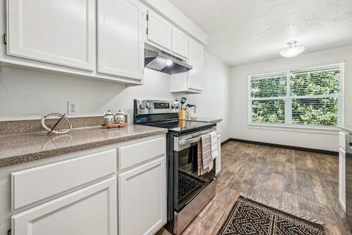 Reflections at Hidden Creek Apartments - Keizer, Oregon