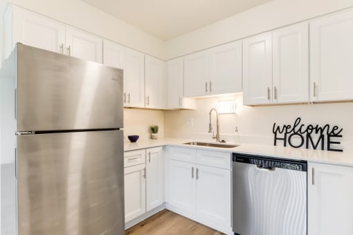 West Royal Apartments Kitchen