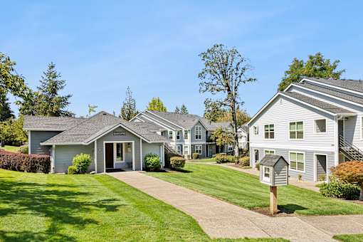 Reflections at Hidden Creek Apartments - Keizer, Oregon